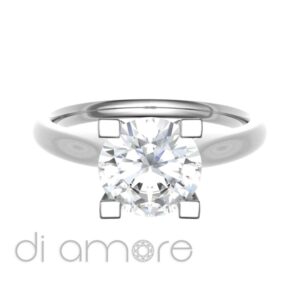 Classic Tapered 4Prong Diamond Engagement Ring