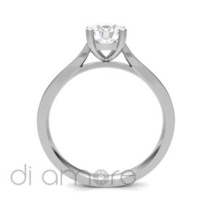 Classic Tapered 4Prong diamond Engagement Ring